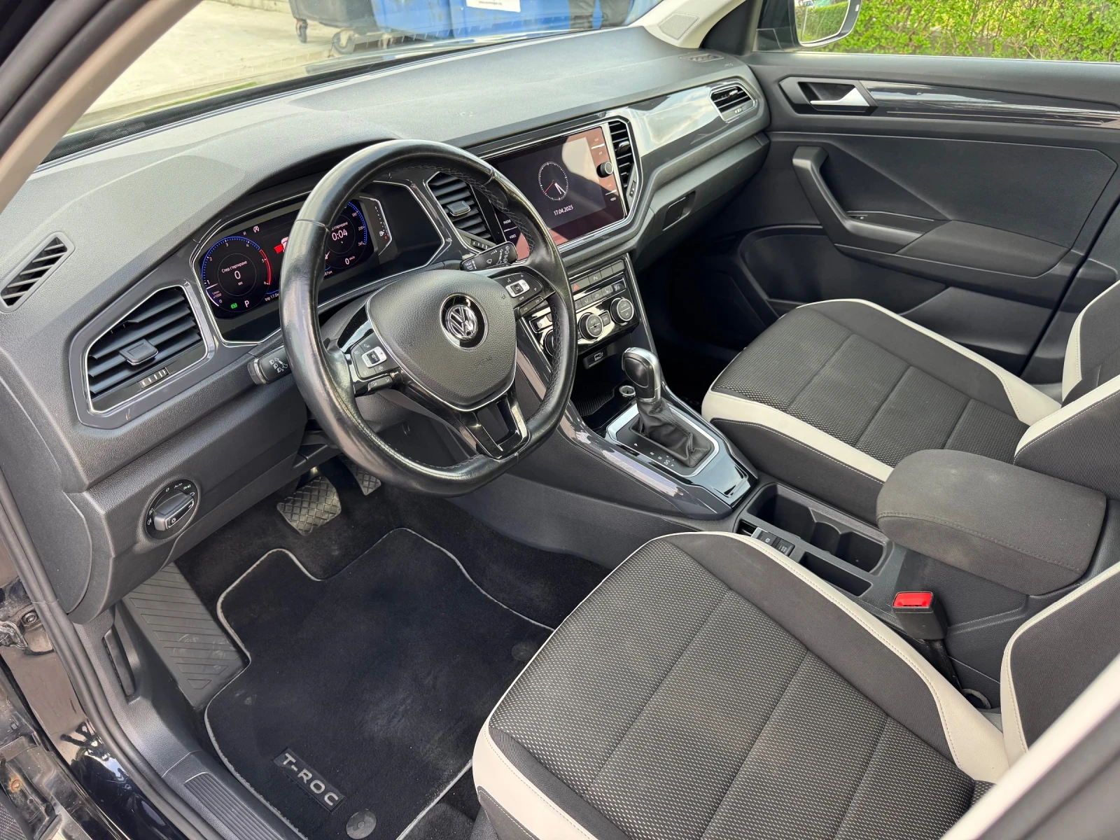 VW T-Roc 2.0TDI SPORT - изображение 8