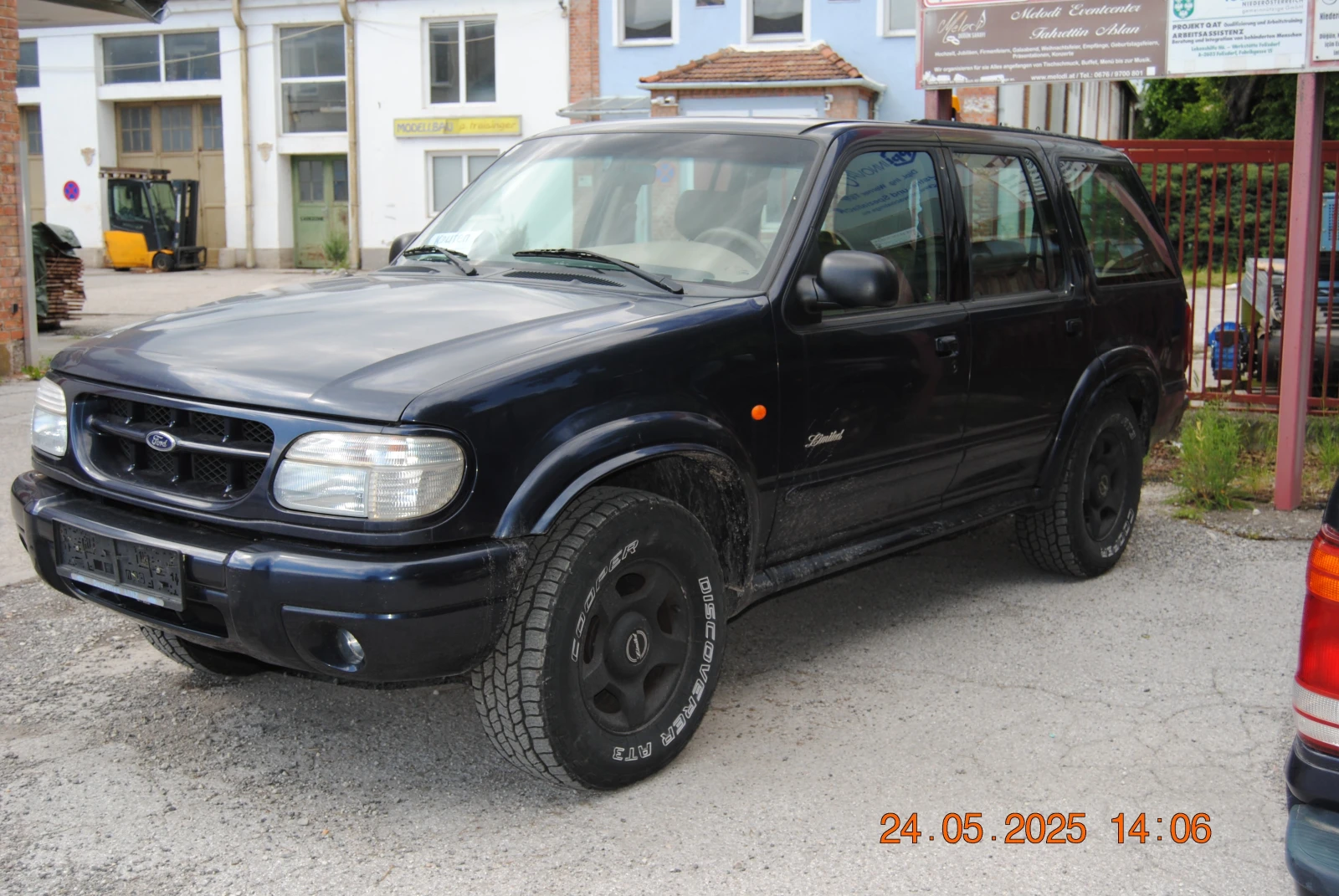 Ford Explorer 4.0 L - изображение 4