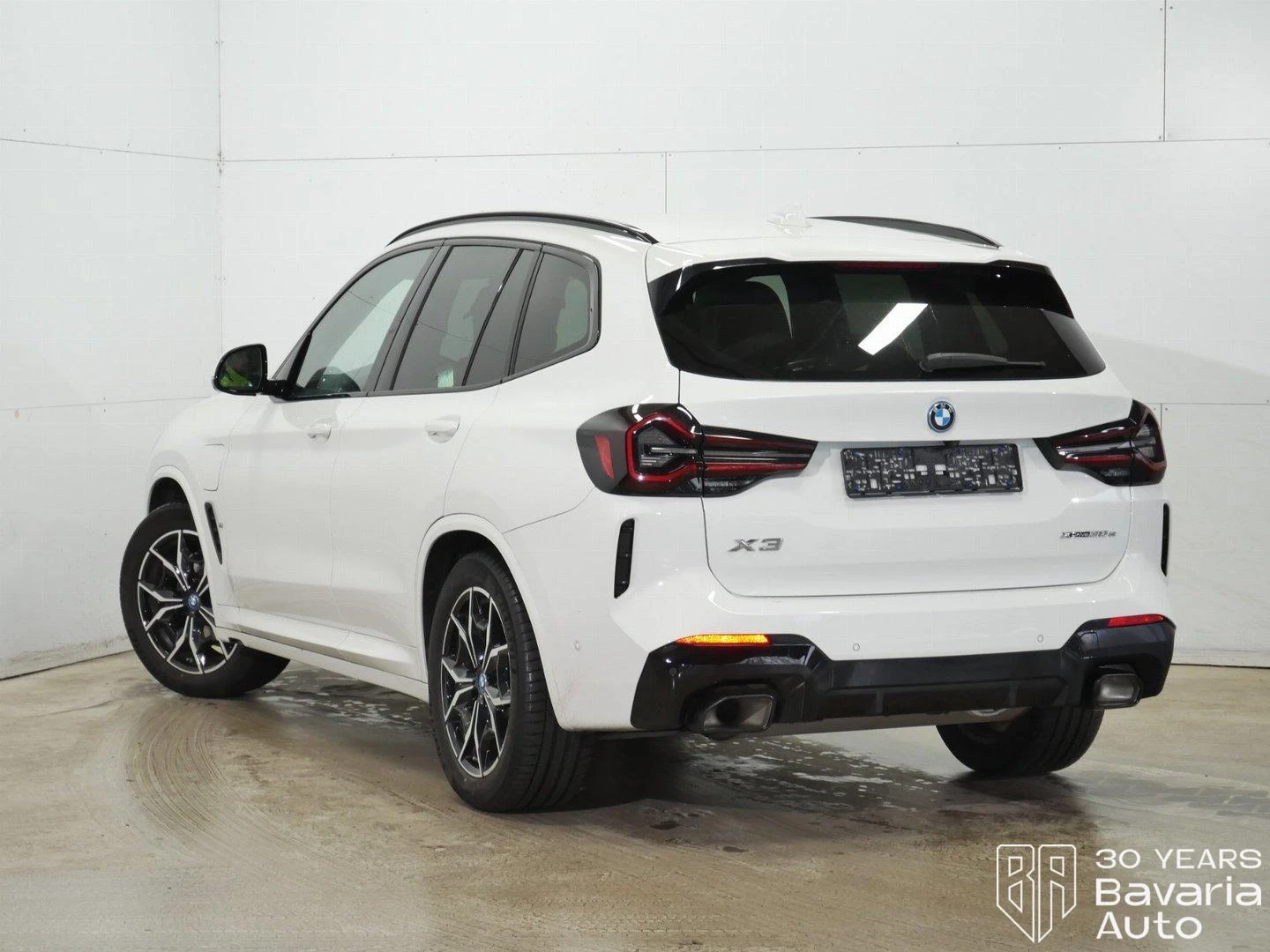 BMW X3 30e xDrive M Sport Paket Sportautomatic - изображение 2