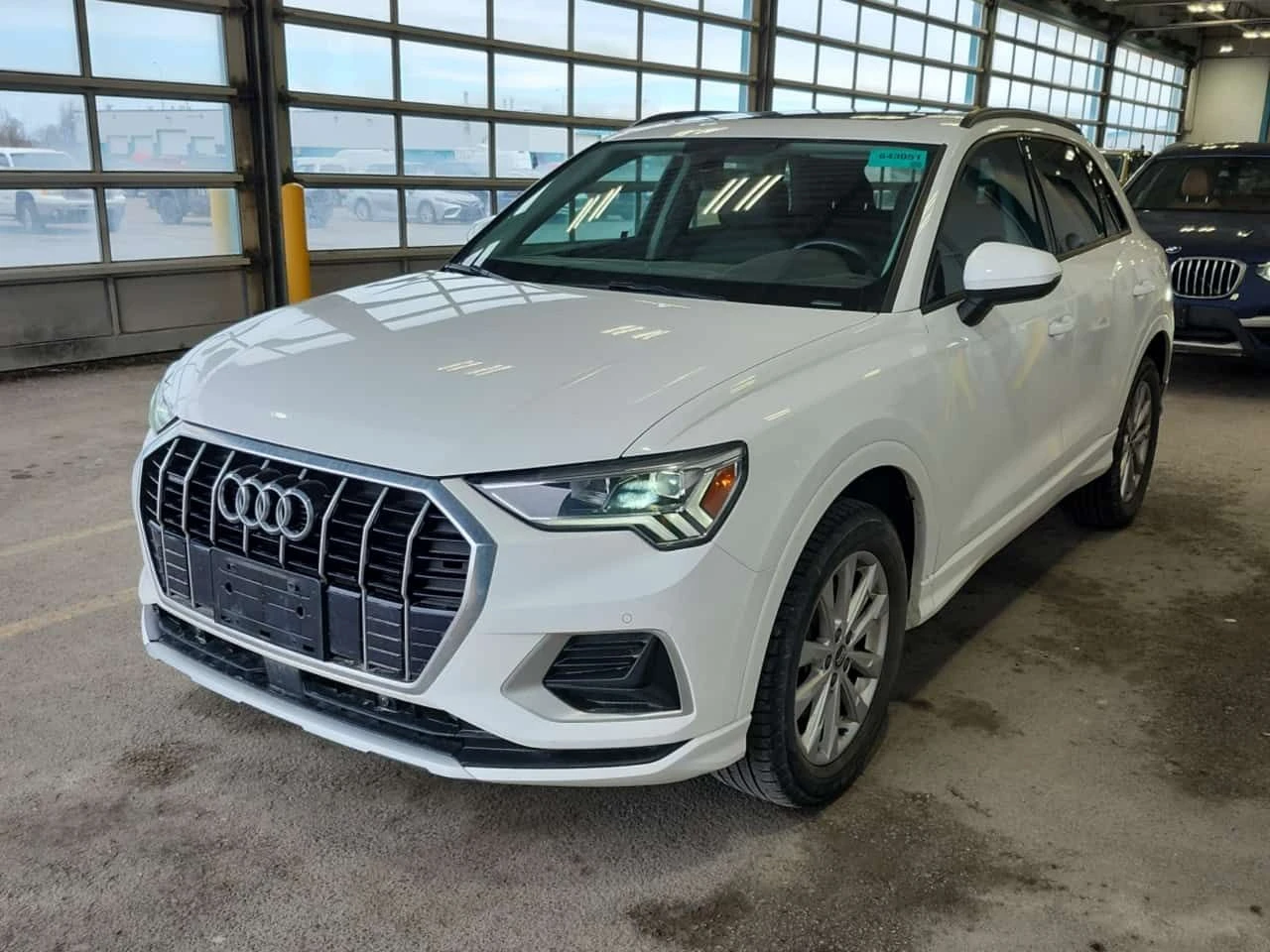 Audi Q3 KOMFORT | PANO | KEYLESS | ПОДГРЕВ | CARFAX | Auto.bg — изображение 1