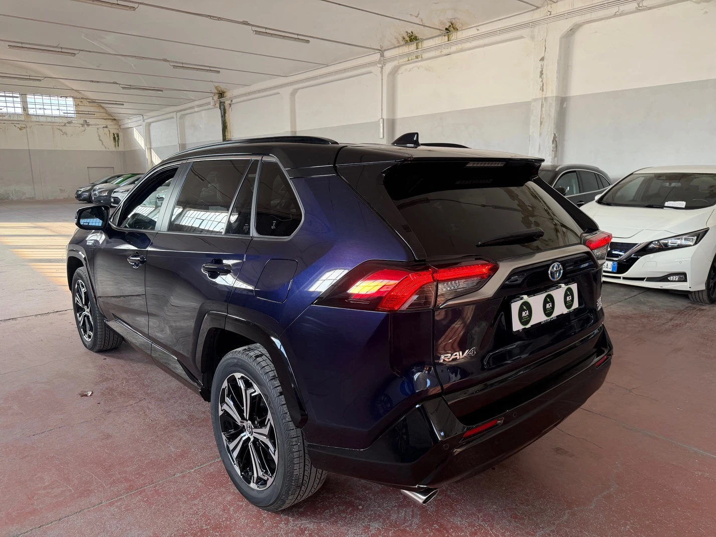 Toyota Rav4 2.5 VVT-i Style Хибрид, снимка 7 - Автомобили и джипове - 54074122