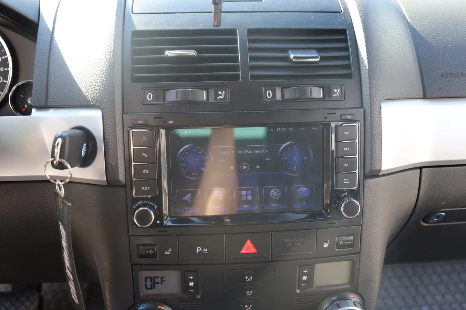 VW Touareg 3.0TDI - лизинг без първоначална, снимка 7 - Автомобили и джипове - 54605345