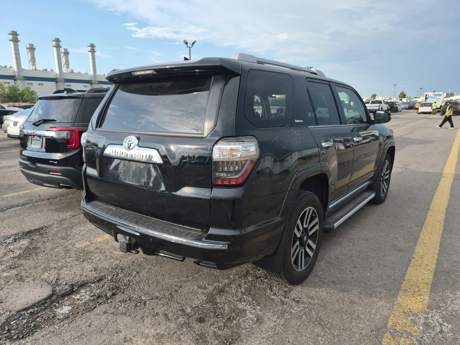 Toyota 4runner LIMITED * 4WD * 2022 * CARFAX * 7 МЕСТЕН * , снимка 3 - Автомобили и джипове - 55174875
