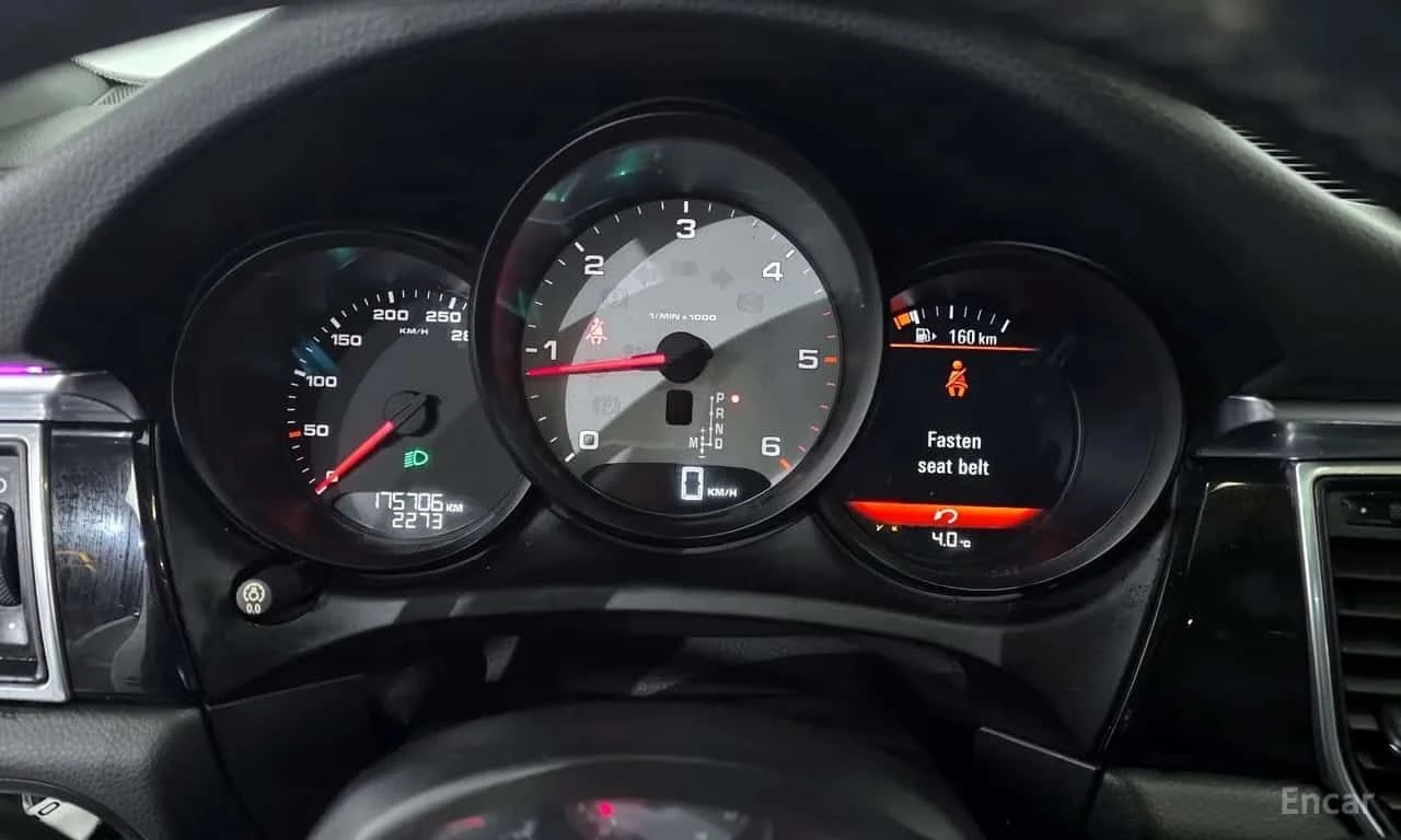 Porsche Macan | АВТОКРЕДИТ БЕЗ ПЪРВОНАЧАЛНА ВНОСКА | , снимка 8 - Автомобили и джипове - 55565296