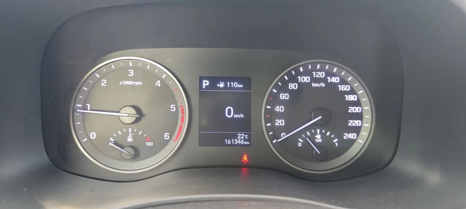 Hyundai Tucson 1.6 Diesel Automatic, 12/2019 год., снимка 8 - Автомобили и джипове - 55966067