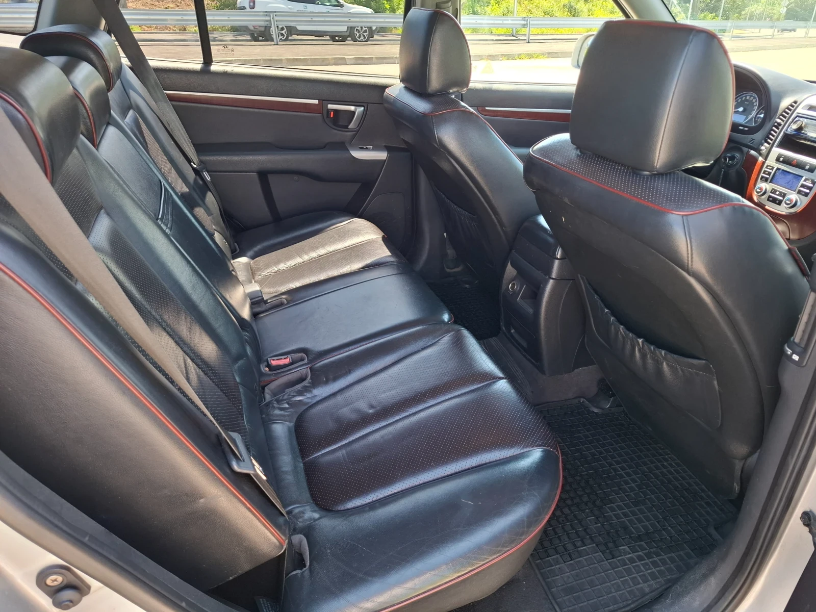Hyundai Santa fe 2.2 Crdi, снимка 7 - Автомобили и джипове - 56072773