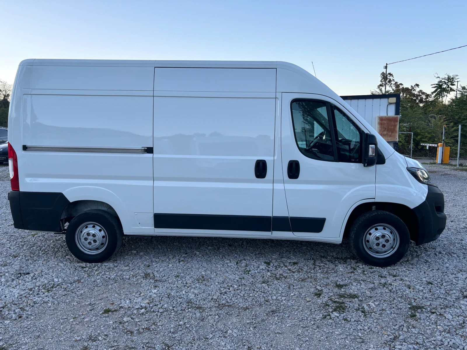 Peugeot Boxer 2 .2HDI -164к.с КЛИМА НАВИ КАМЕРА - изображение 4