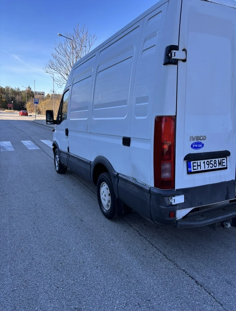 Iveco 35c11 2.8 2004г - изображение 10