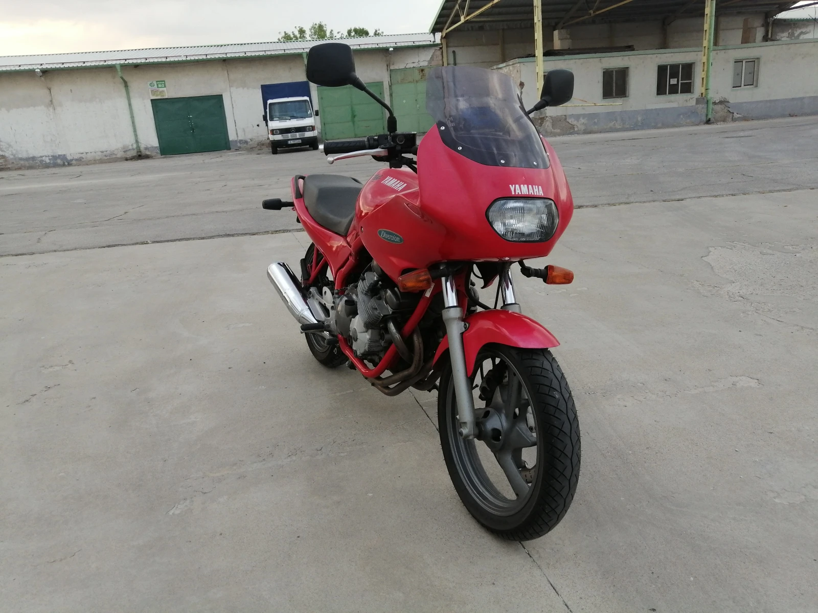 Yamaha XJ XJ 600 S DIVERSION - изображение 4