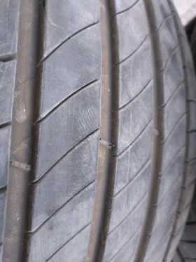 Гуми Летни 245/45R19, снимка 5 - Гуми и джанти - 53506929