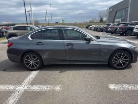 BMW 330 * 330e xDrive * ПОДГРЕВИ * CARPLAY * ПАМЕТ, снимка 3