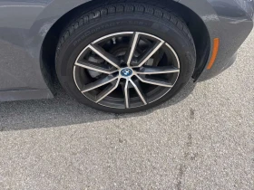 BMW 330 * 330e xDrive * ПОДГРЕВИ * CARPLAY * ПАМЕТ, снимка 7