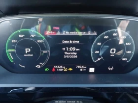 Audi E-Tron * Q8* PREMIUM PLUS* QUATTRO* FULL* , снимка 7