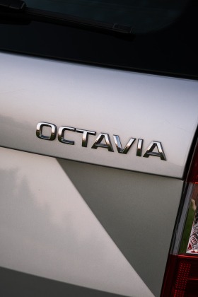 Skoda Octavia 2.0 TDI, снимка 5 - Автомобили и джипове - 44596811