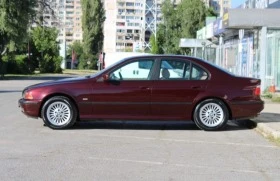 BMW 540 540/АВТОМАТИК/КОЖЕН САЛОН/ОРИГИНАЛ, снимка 7