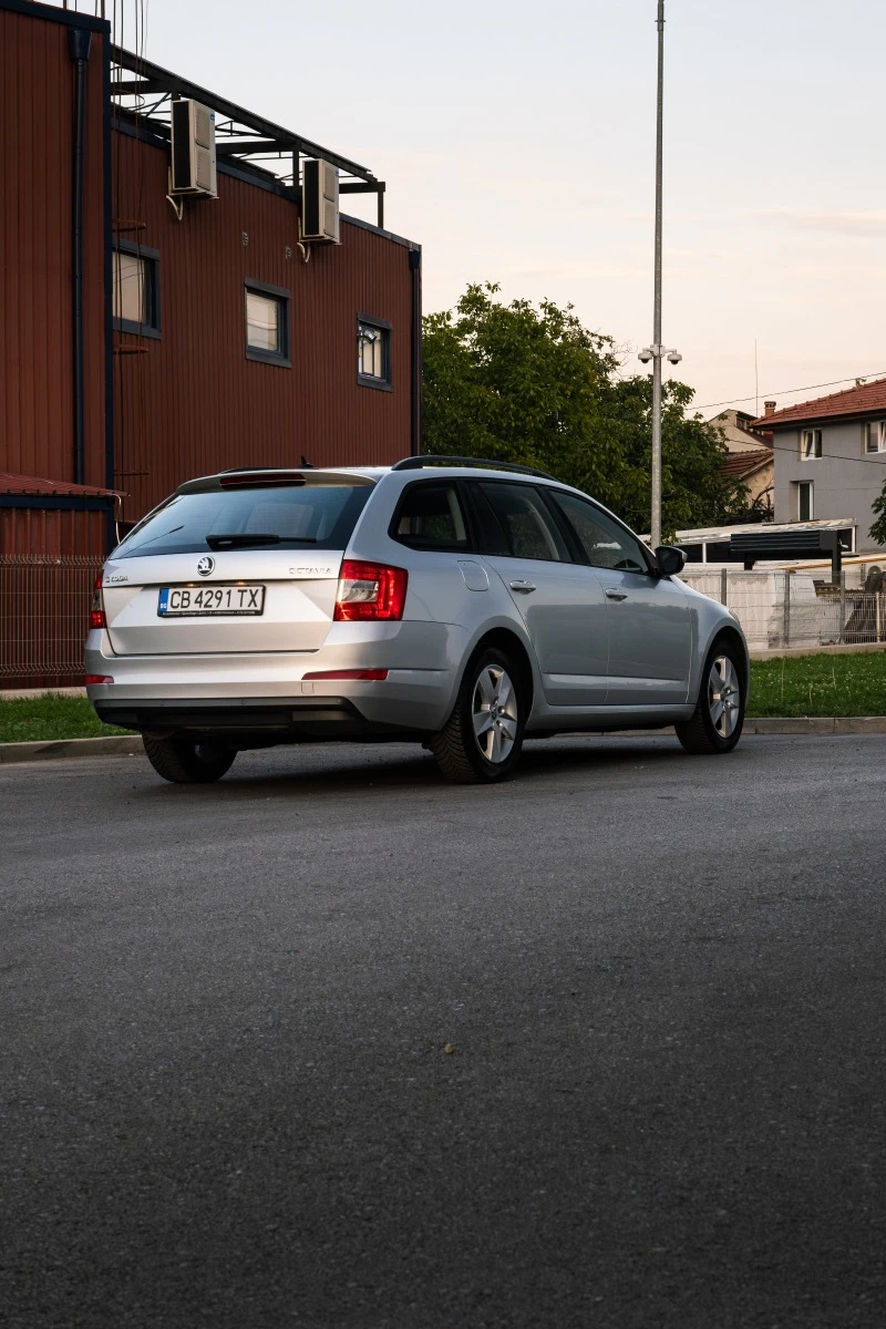 Skoda Octavia Промоция!, снимка 4 - Автомобили и джипове - 47010925