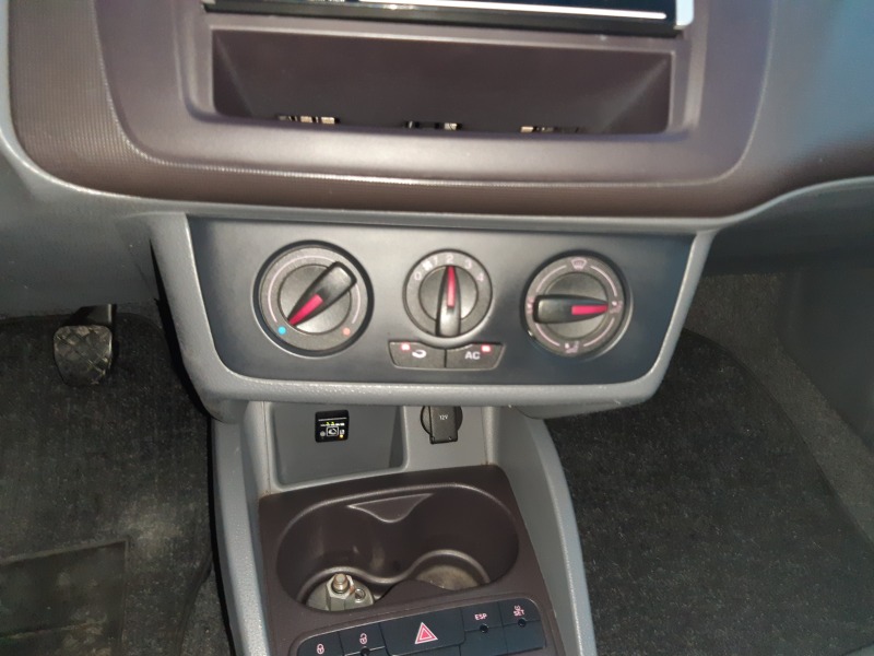 Seat Ibiza 1.2i  Gas, снимка 11 - Автомобили и джипове - 42540059
