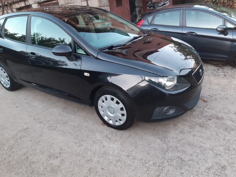 Seat Ibiza 1.2i  Gas, снимка 2 - Автомобили и джипове - 42540059