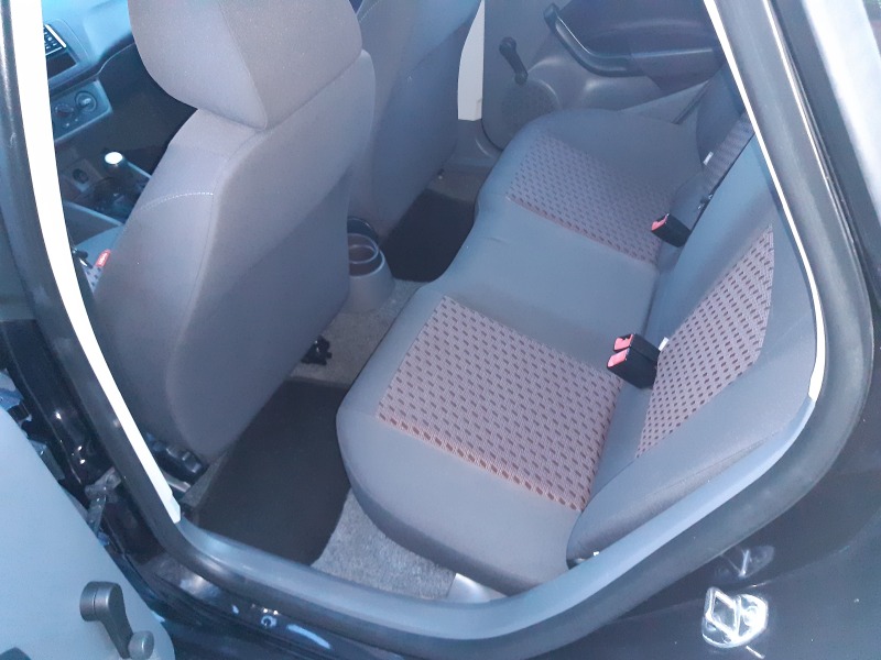 Seat Ibiza 1.2i  Gas, снимка 13 - Автомобили и джипове - 42540059
