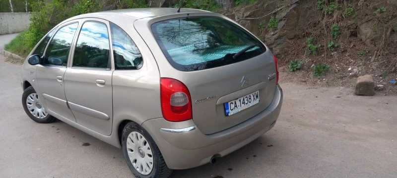 Citroen Xsara picasso 1.6, снимка 8 - Автомобили и джипове - 47870942