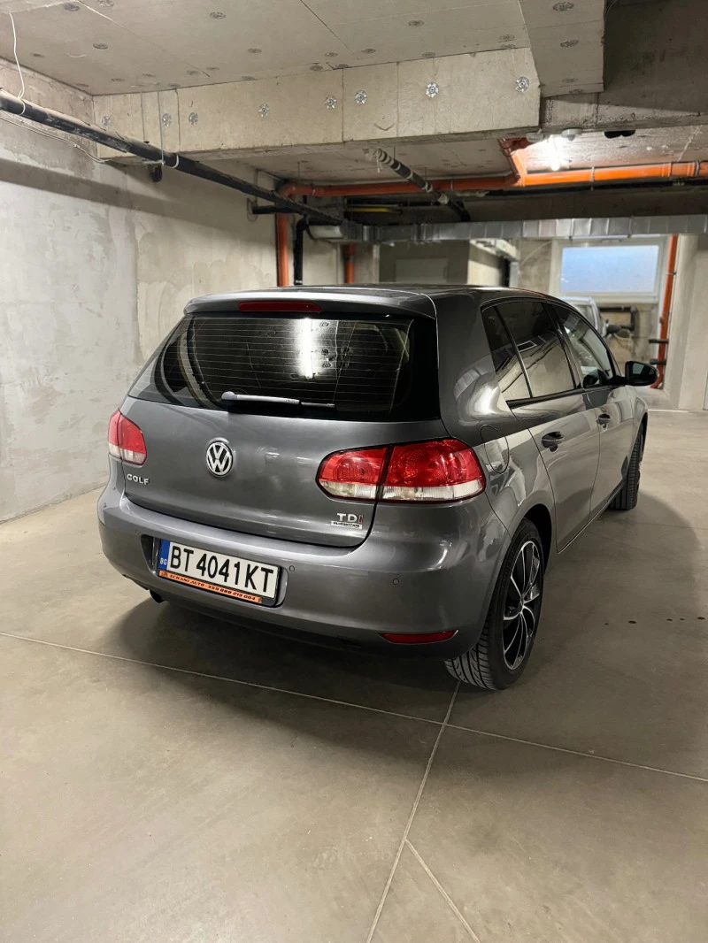 VW Golf 1.6TDI , снимка 5 - Автомобили и джипове - 46609144