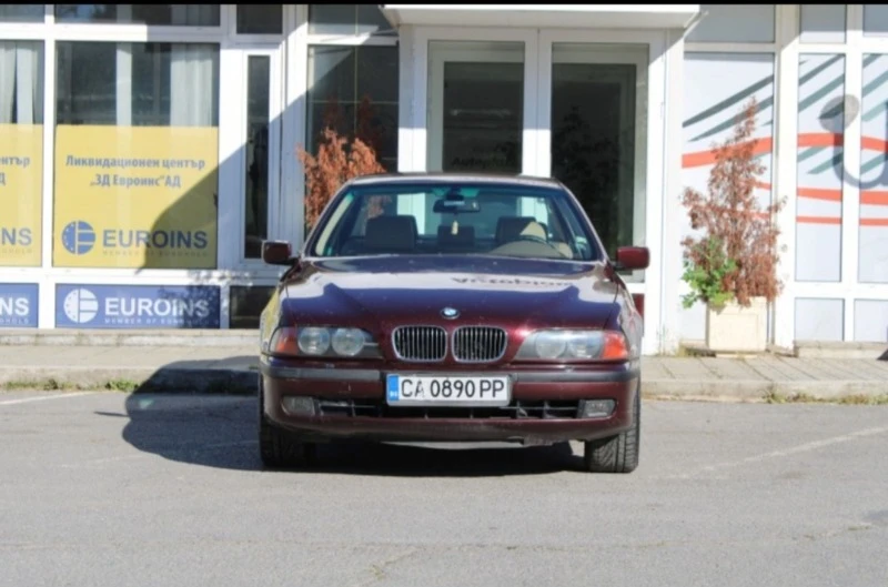 BMW 540 540/АВТОМАТИК/КОЖЕН САЛОН/ОРИГИНАЛ, снимка 2 - Автомобили и джипове - 46625599