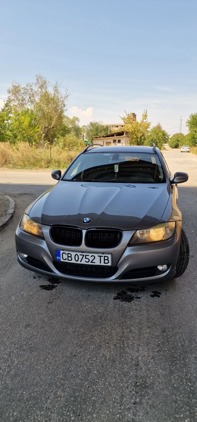 BMW 320 320, снимка 1 - Автомобили и джипове - 46935733