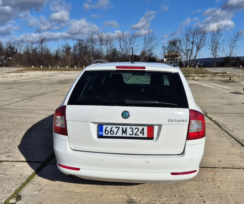 Skoda Octavia 1.6 - 105кс., снимка 6 - Автомобили и джипове - 48077094