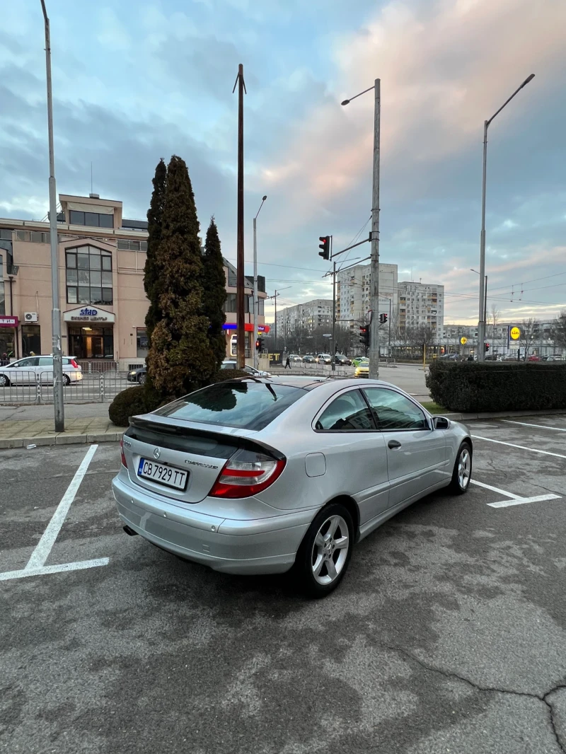 Mercedes-Benz C 200 KOMPRESSOR, снимка 8 - Автомобили и джипове - 48486899