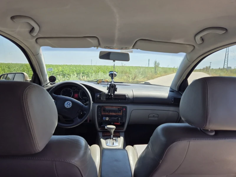 VW Passat, снимка 9 - Автомобили и джипове - 50871699