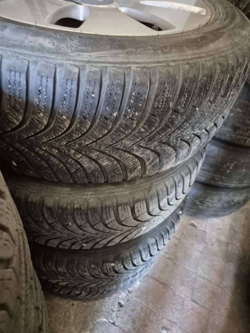 VW Passat, снимка 4 - Автомобили и джипове - 50871699