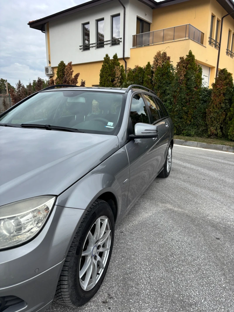 Mercedes-Benz C 220 220 CDI, снимка 4 - Автомобили и джипове - 52440465