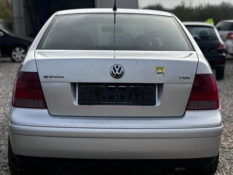 VW Bora 1.9~TDI~90HP, снимка 5 - Автомобили и джипове - 52629569