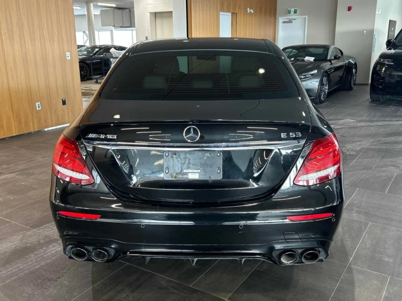 Mercedes-Benz E 53 AMG * CARFAX * DISTRONIC* ОБДУХВАНЕ* , снимка 4 - Автомобили и джипове - 53277113