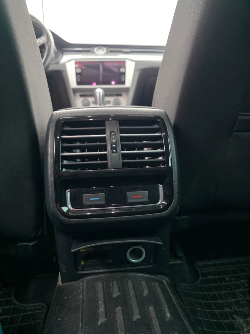 VW Passat, снимка 10 - Автомобили и джипове - 53394469
