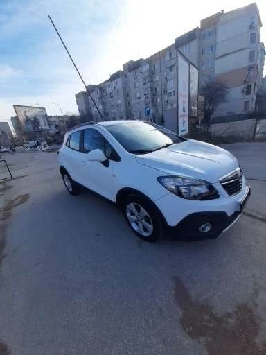 Opel Mokka 1.6 Евро6/ Нави, снимка 7 - Автомобили и джипове - 39263627