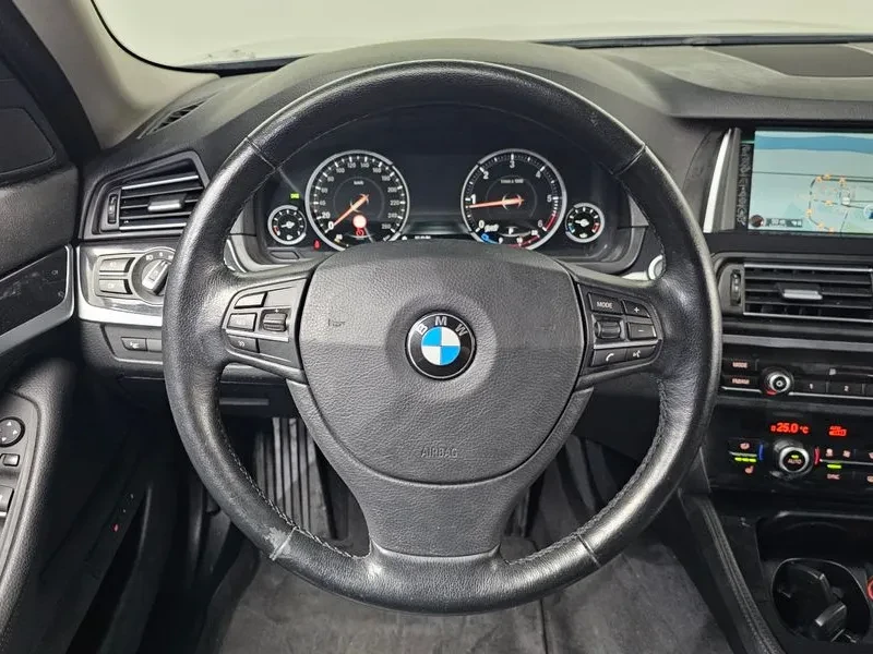 BMW 520 D AERODYNAMICS ���������| �������| �����| HEAD UP | Mobile.bg � ����������� 13