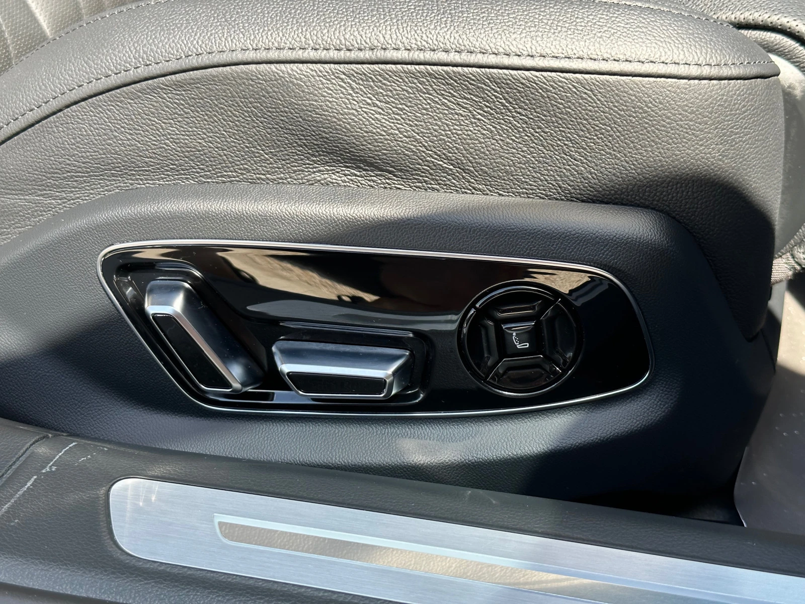 Audi A8 L* 55TFSI* Quattro* S-Line* Full*  | Mobile.bg   14