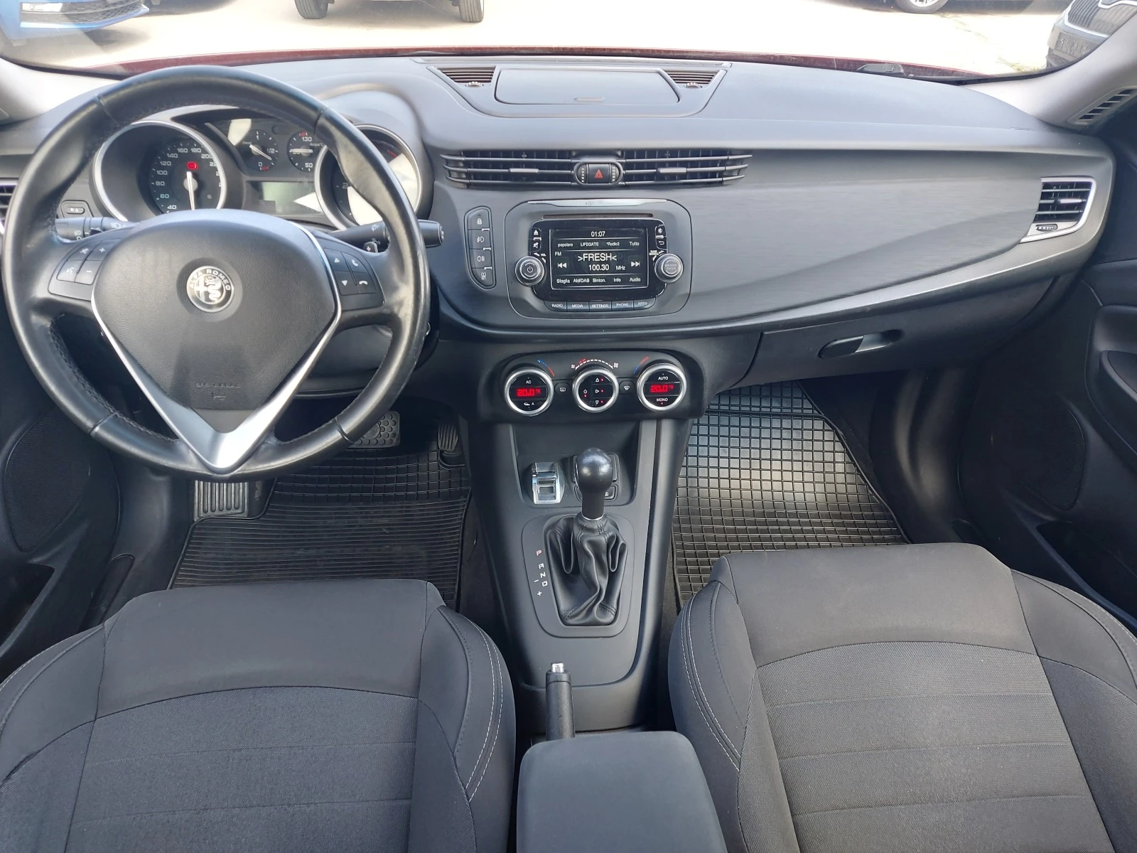 Alfa Romeo Giulietta 2.0 JTDM-2, 175 к.с., АВТОМАТИК - изображение 10