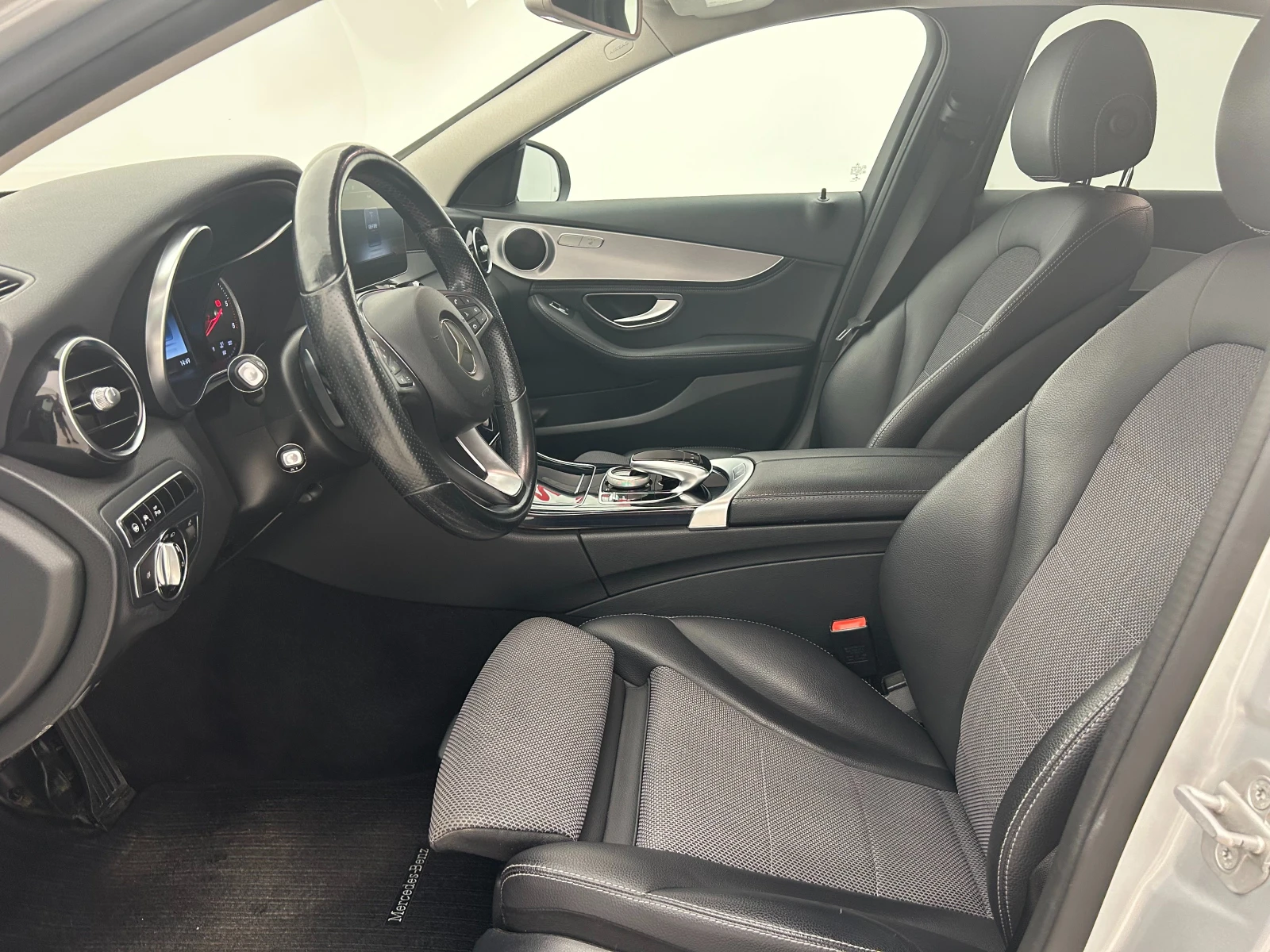 Mercedes-Benz C 250 BlueTEC 4MATIC - изображение 8