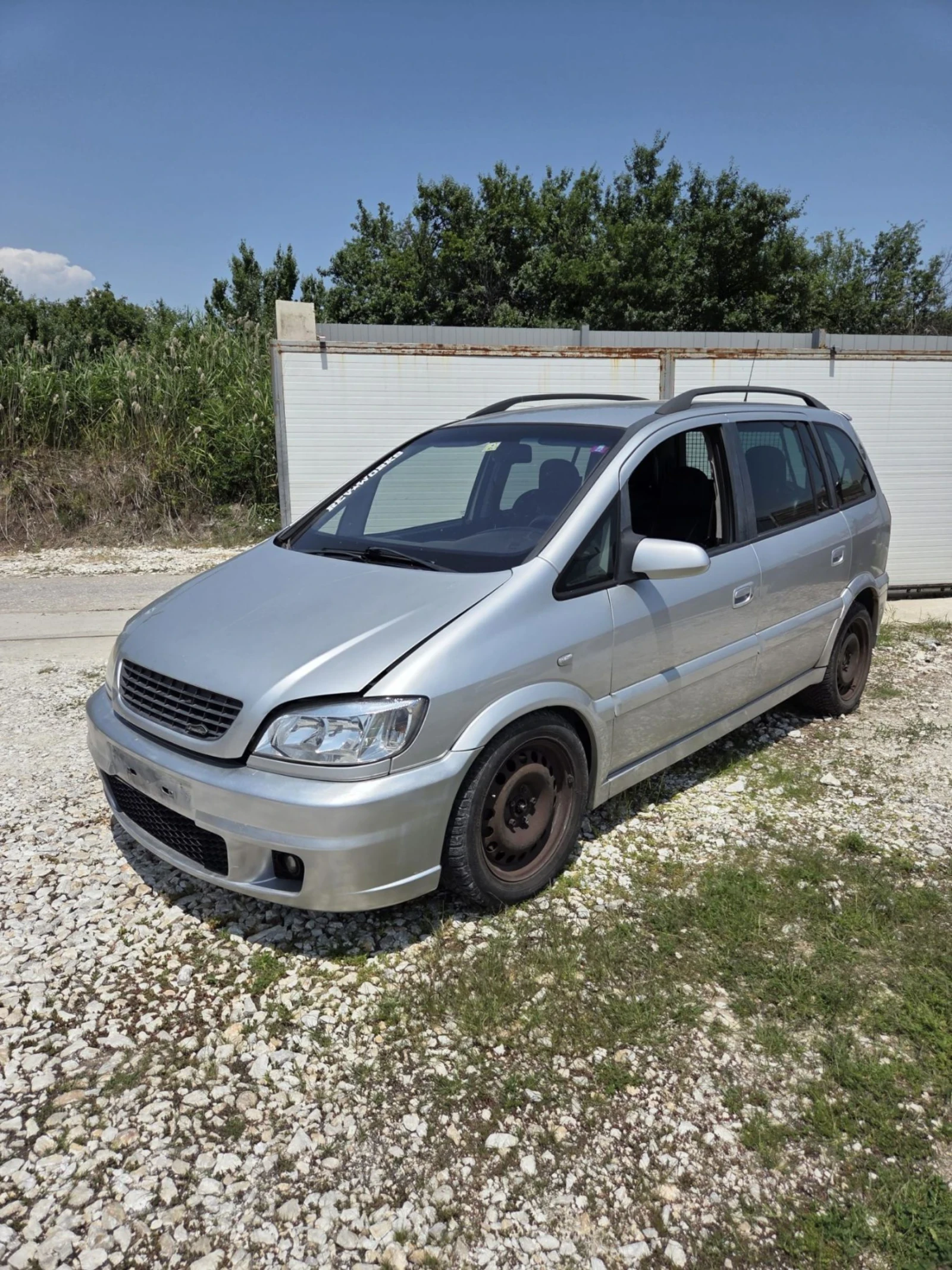 Opel Zafira OPC - изображение 5