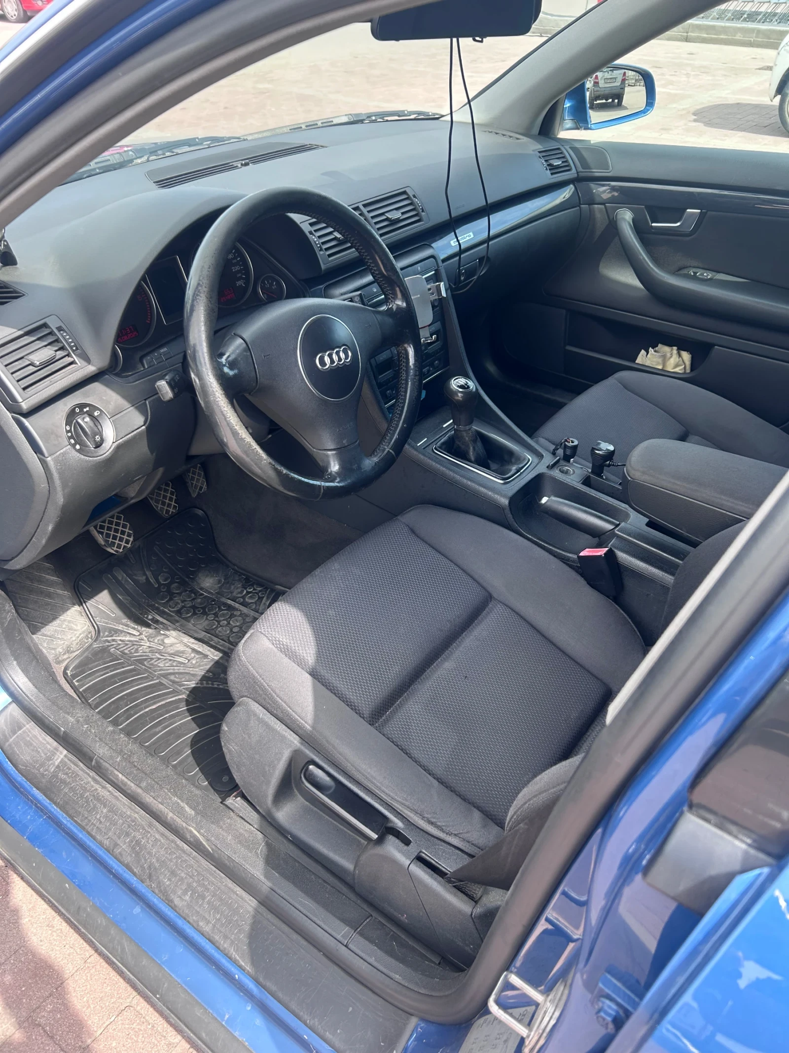 Audi A4 B6 - изображение 7