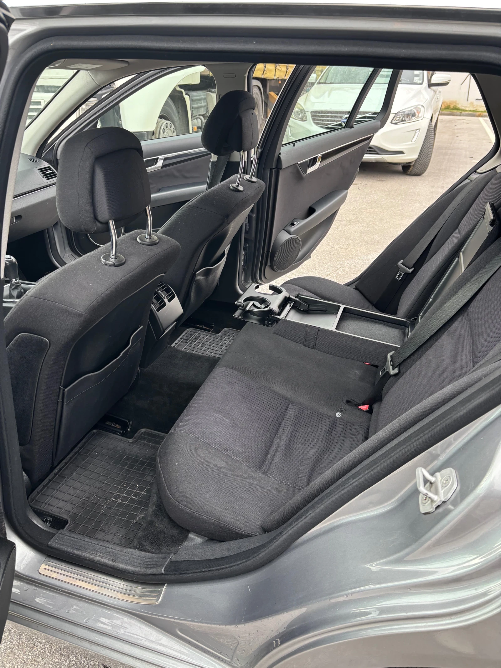 Mercedes-Benz C 220 220 CDI - изображение 9