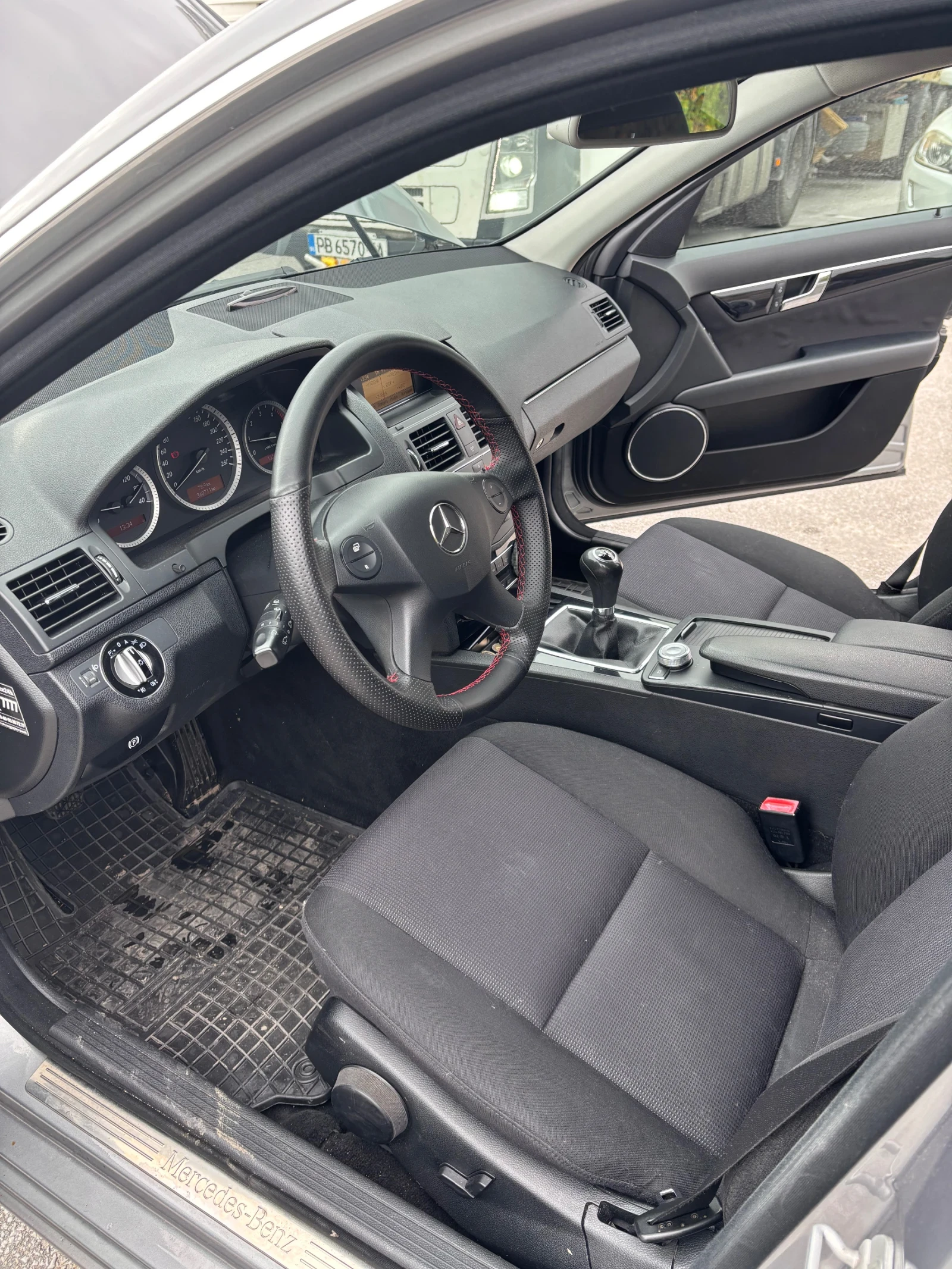 Mercedes-Benz C 220 220 CDI - изображение 8