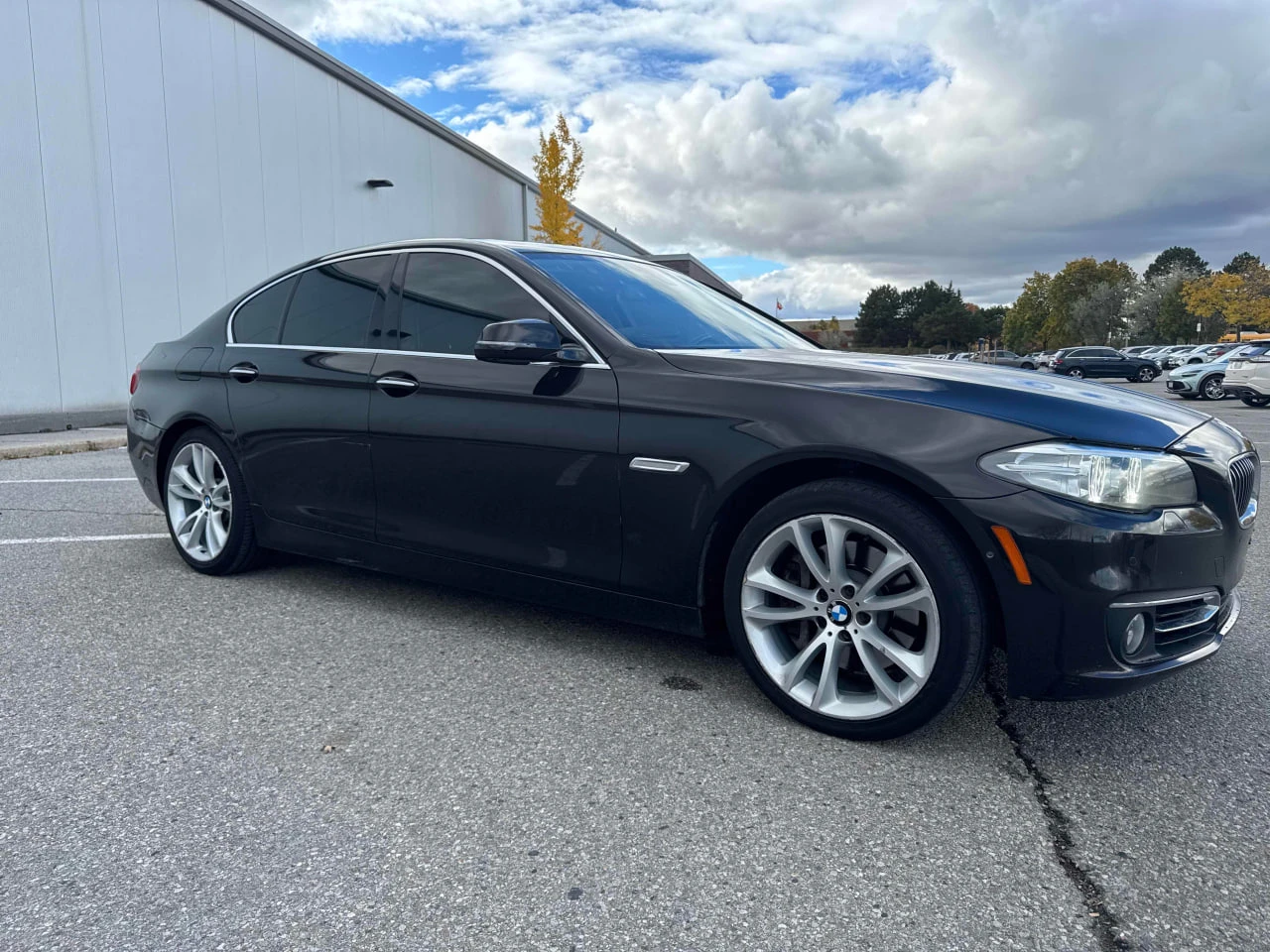 BMW 535 * АВТО КРЕДИТ* ЦЕНА ДО БГ * СЕРВИЗНА ИСТОРИЯ *  - изображение 8