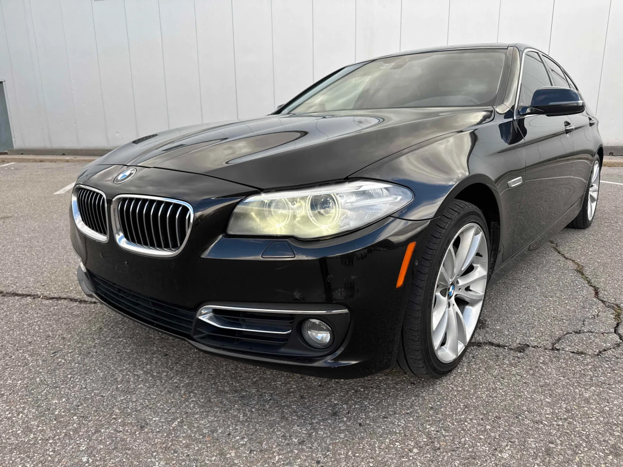 BMW 535 * АВТО КРЕДИТ* ЦЕНА ДО БГ * СЕРВИЗНА ИСТОРИЯ *  - изображение 2