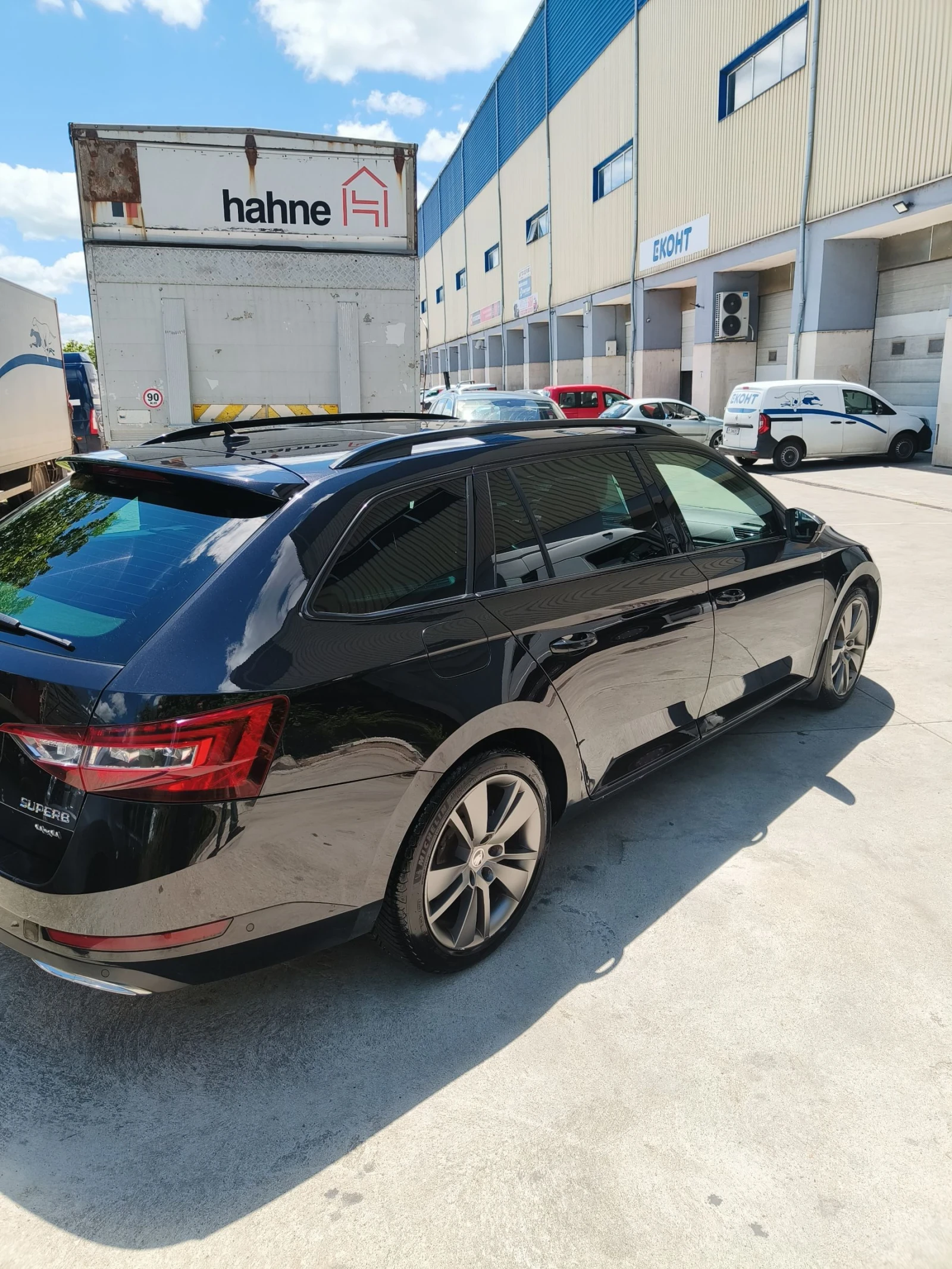 Skoda Superb Sport line 4x4 full , снимка 16 - Автомобили и джипове - 54624544