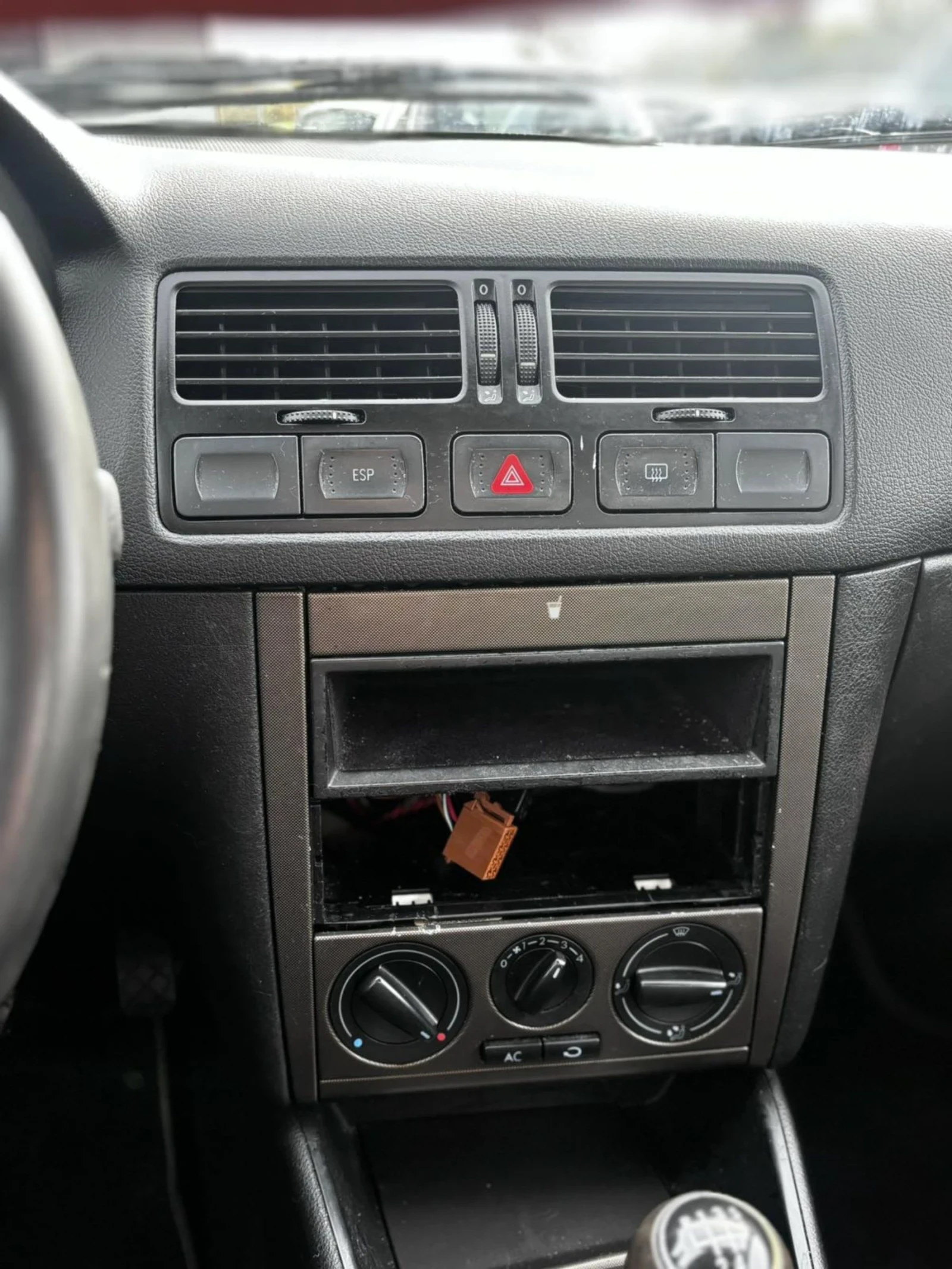 VW Bora 1.9~TDI~90HP | Mobile.bg   10