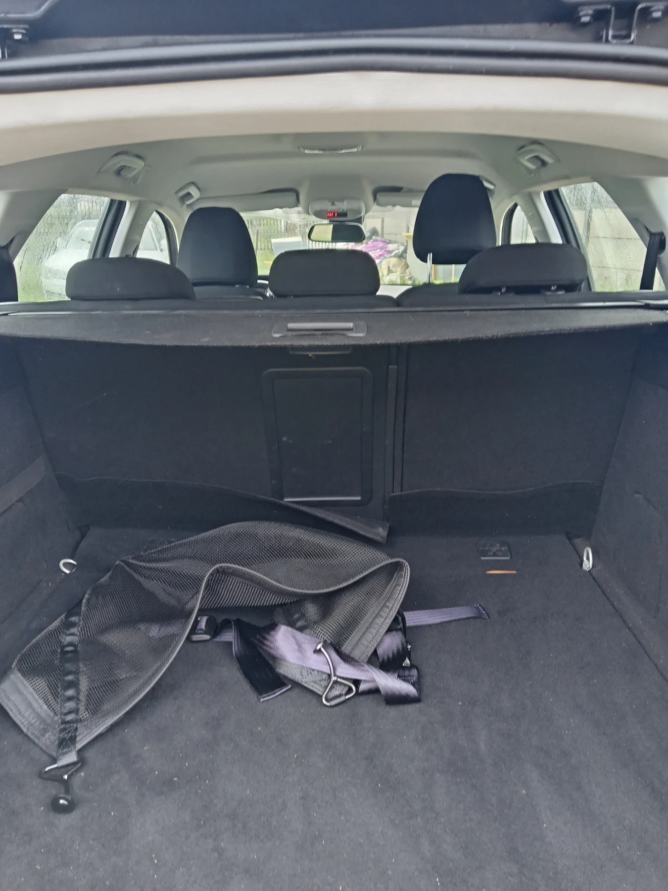 Peugeot 308 131 к.с..  ТОП Състояние... , снимка 13 - Автомобили и джипове - 53671372