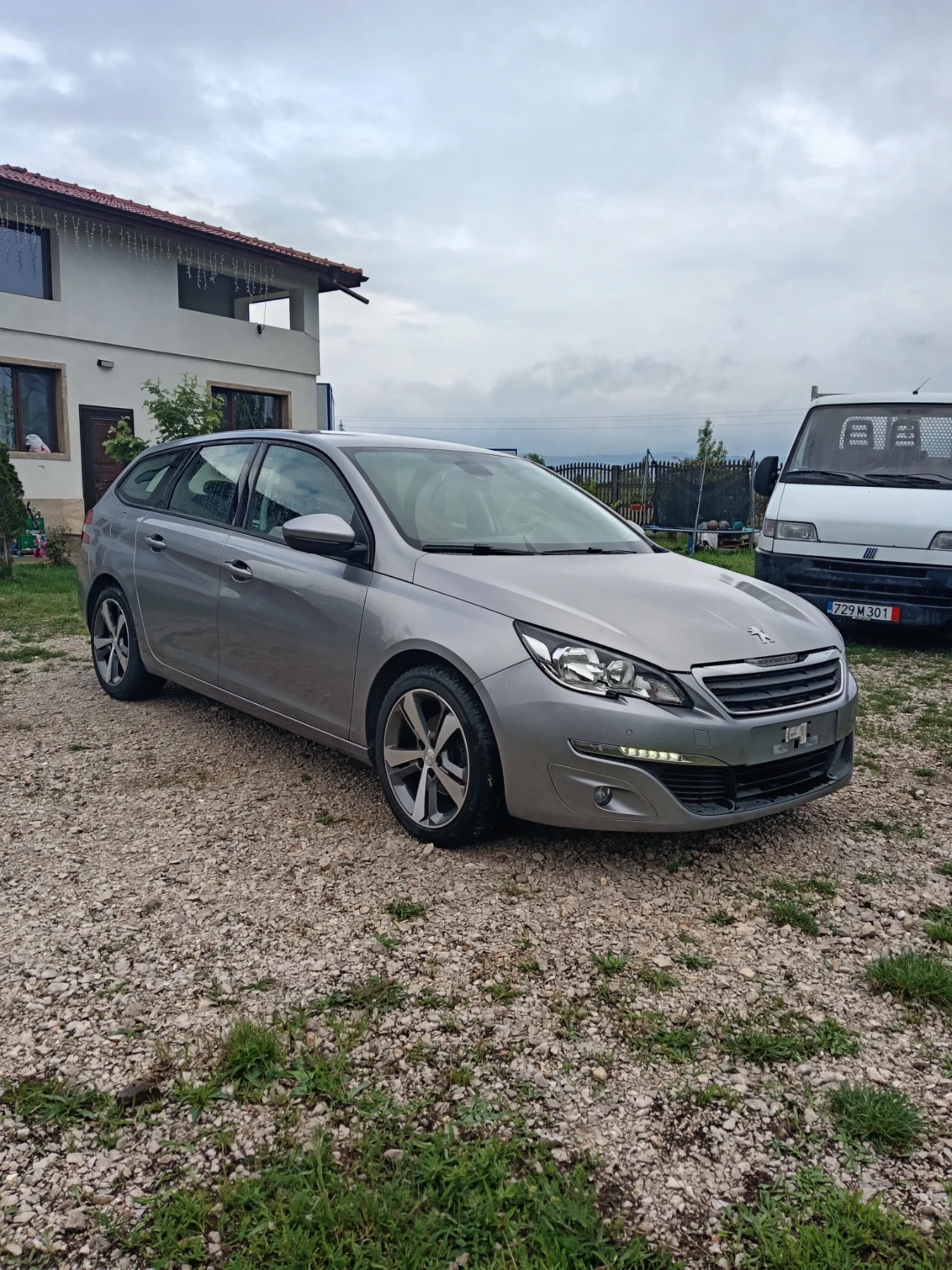Peugeot 308 131 �.�..  ��� ���������...  | Mobile.bg � ����������� 1